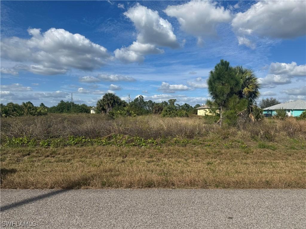 741 Camilla St., Lehigh Acres, FL 33974