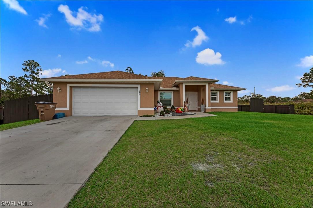 320 Canton Ave., Lehigh Acres, FL 33936