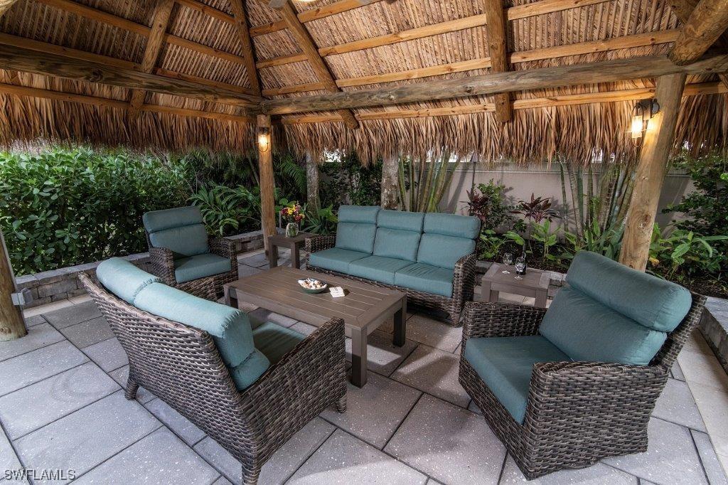 13495 Snook Cir., Naples, FL 34114