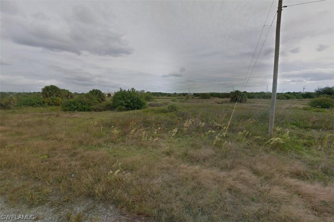 312 Pembroke St., Lehigh Acres, FL 33974
