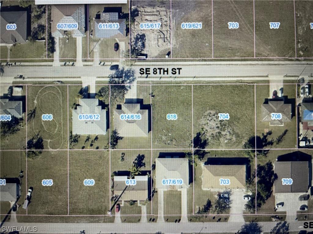 704 SE 8th St., Cape Coral, FL 33990