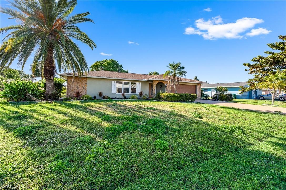 4920 Nassau Ct., Cape Coral, FL 33904