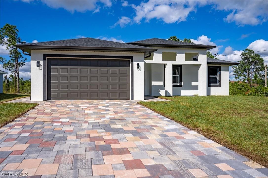 751 Newell St., Lehigh Acres, FL 33974