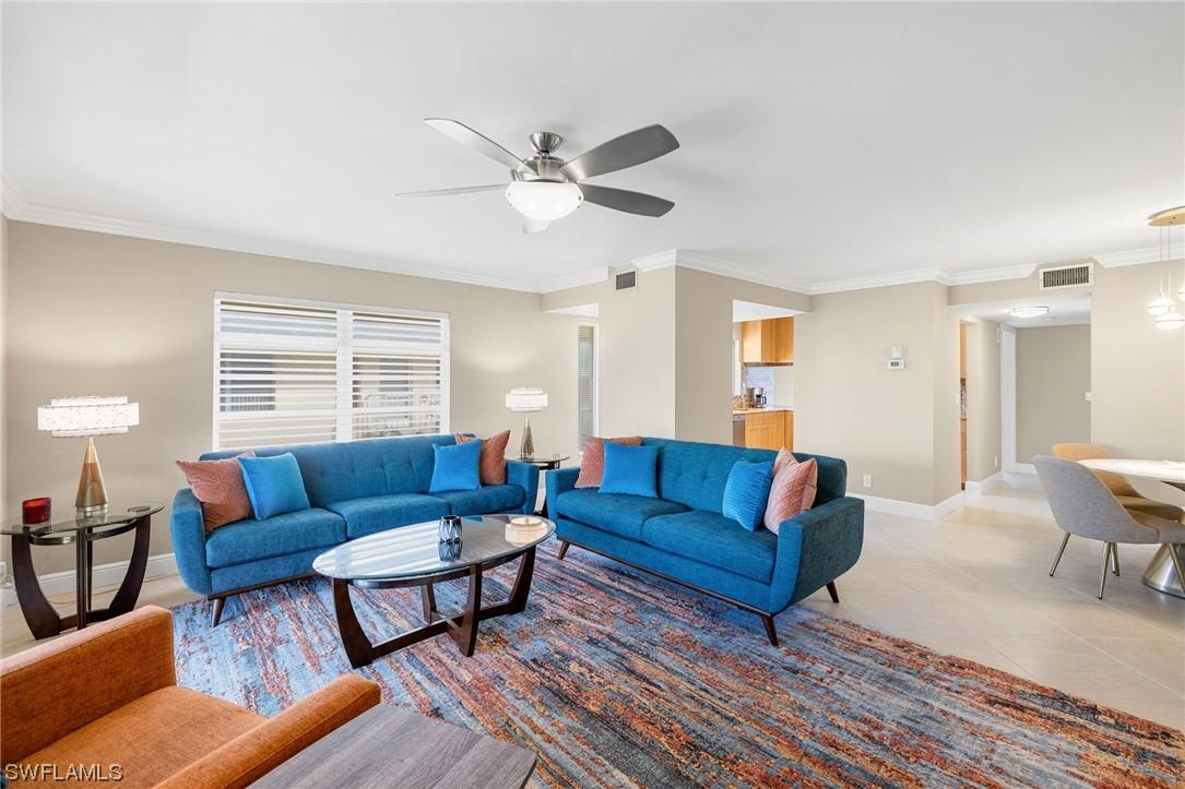 726 Broad Ave., Naples, FL 34102