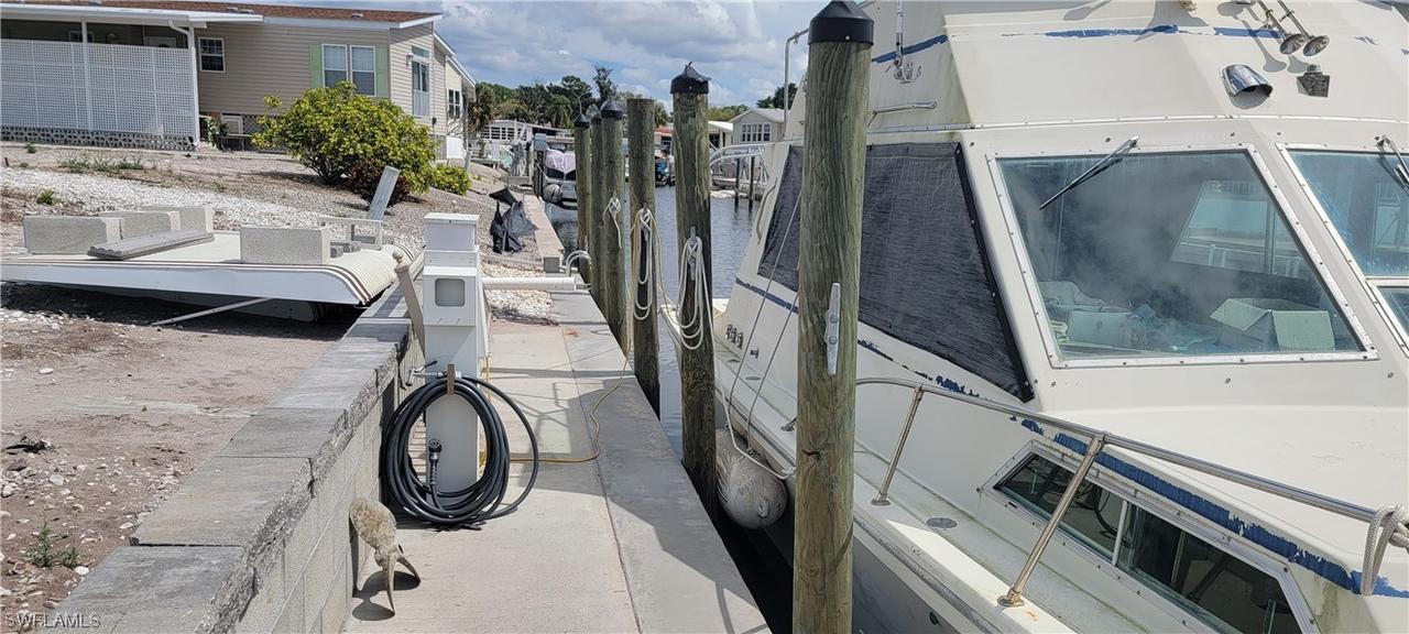 4701 Lahaina Ln., Bonita Springs, FL 34134