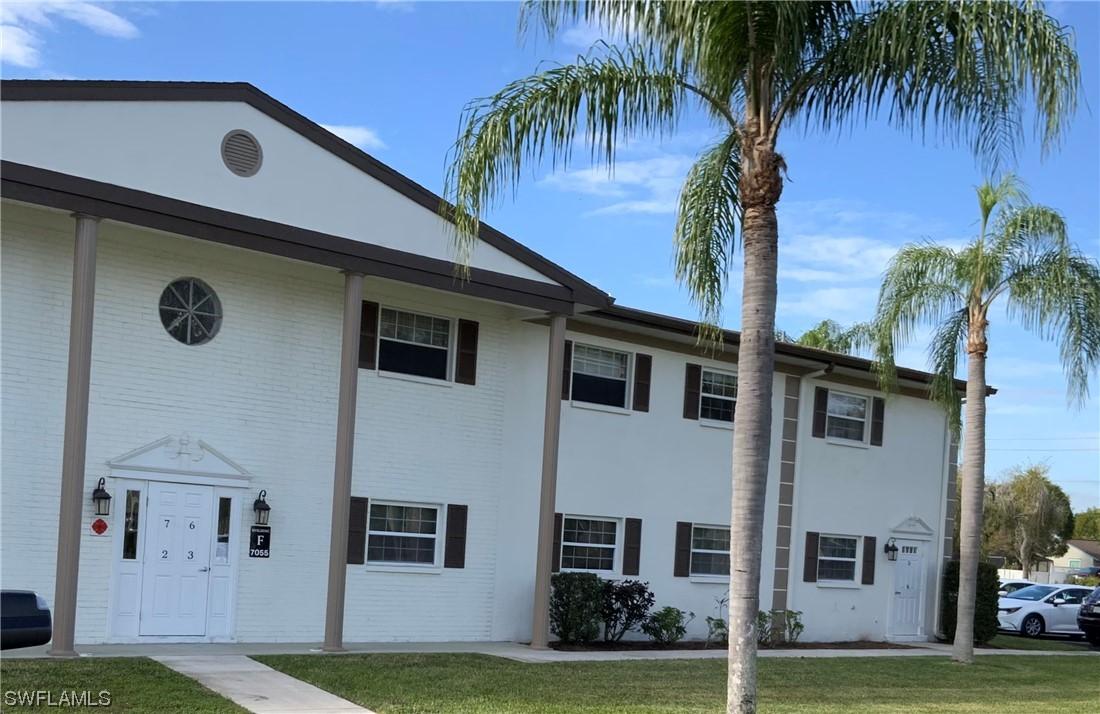 7055 New Post Dr. #5, North Fort Myers, FL 33917