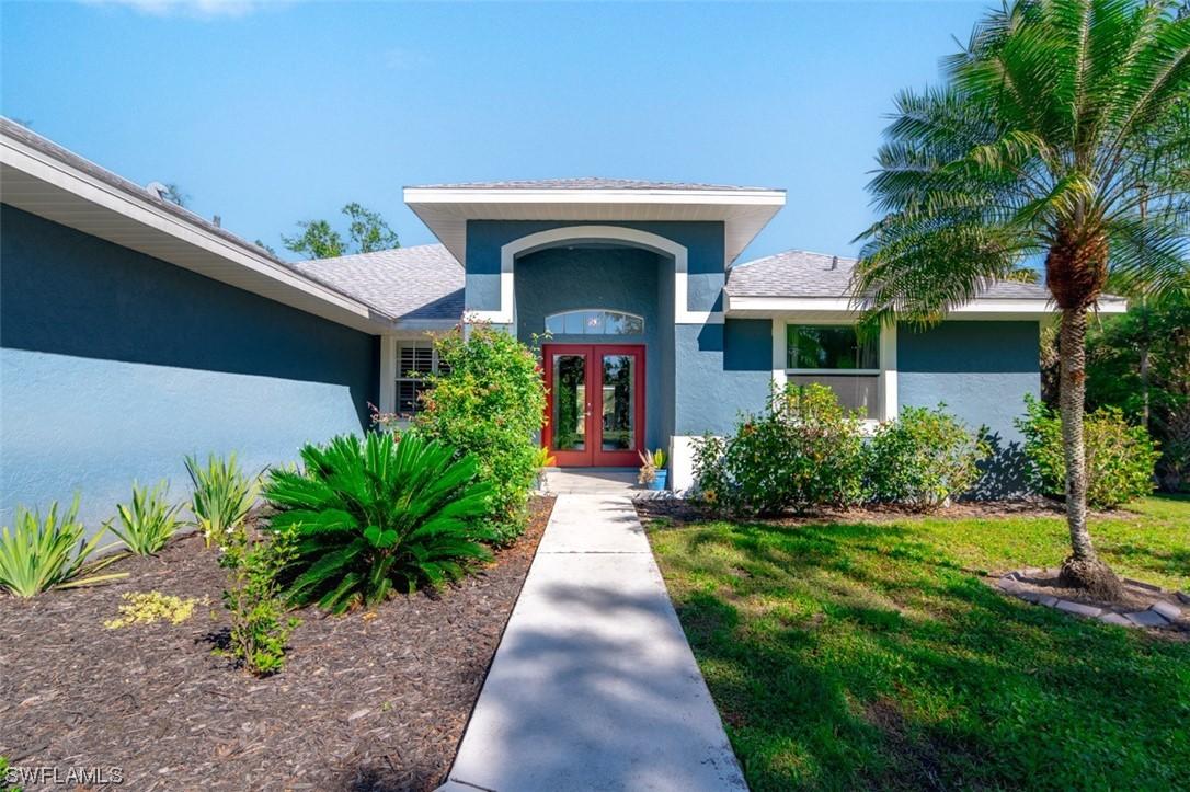 611 Jung Blvd., Naples, FL 34120