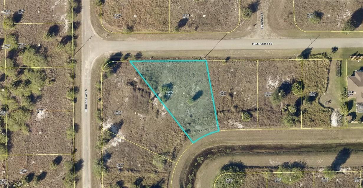 844 Millpond St., Lehigh Acres, FL 33974
