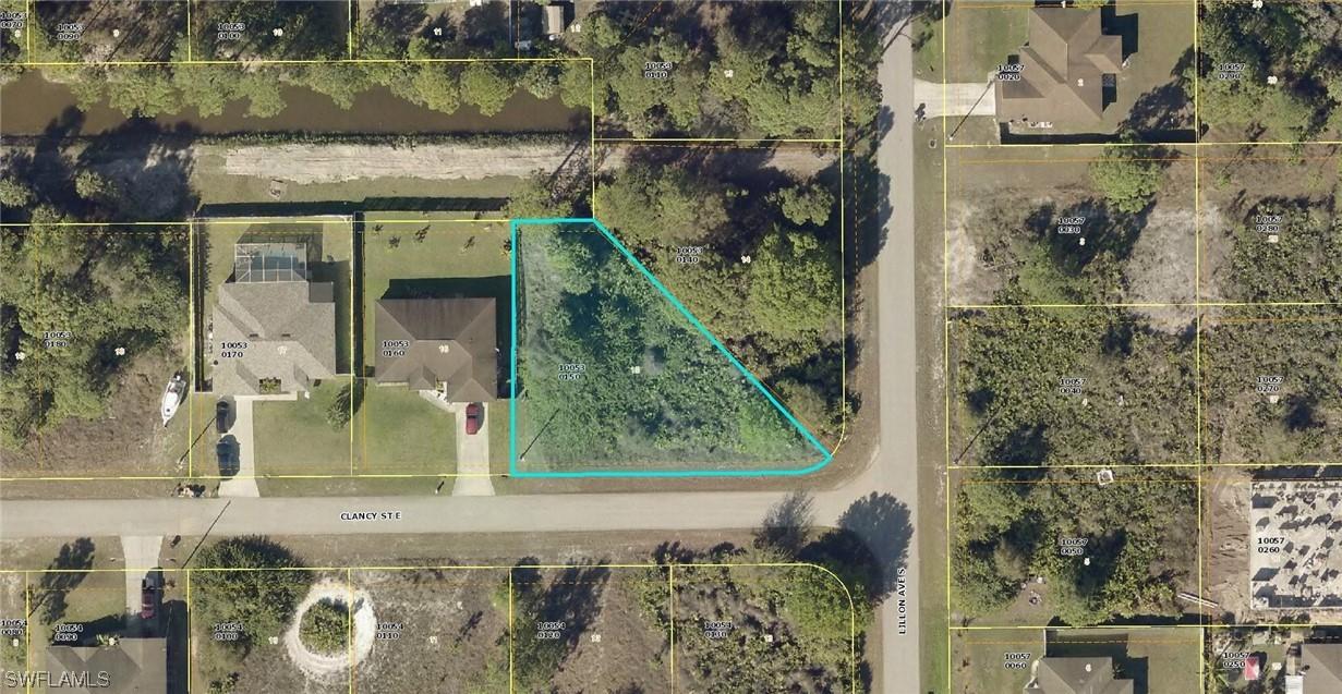 763 Clancy St., Lehigh Acres, FL 33974