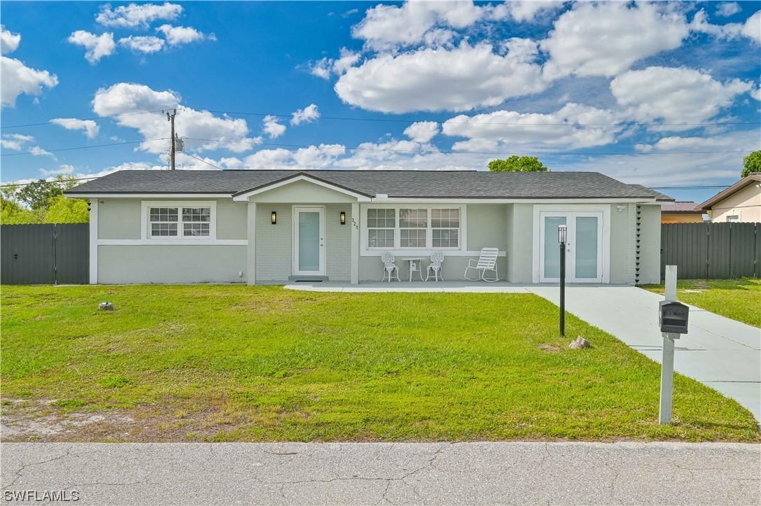 321 Rushmore Ave., Lehigh Acres, FL 33936