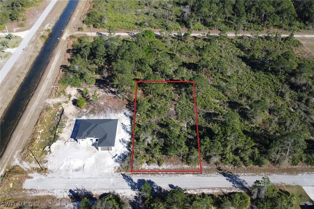 1516 Pine Ave., Lehigh Acres, FL 33972