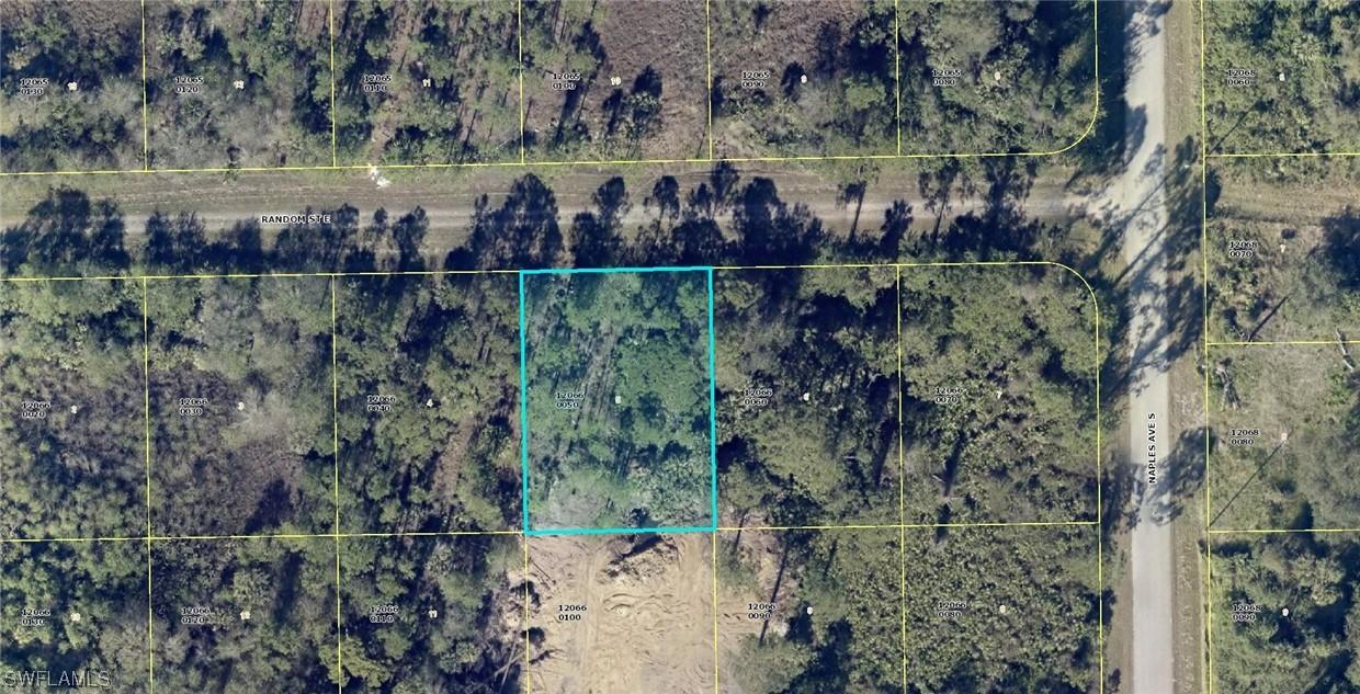 1242 Random St., Lehigh Acres, FL 33974