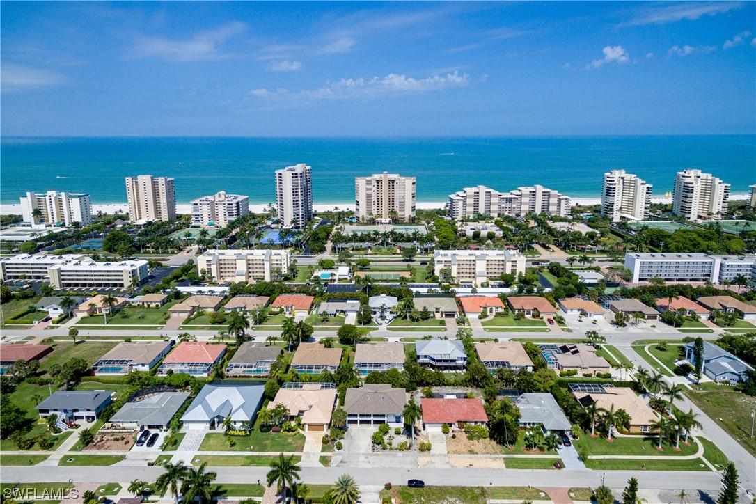 832 Swan Dr., Marco Island, FL 34145