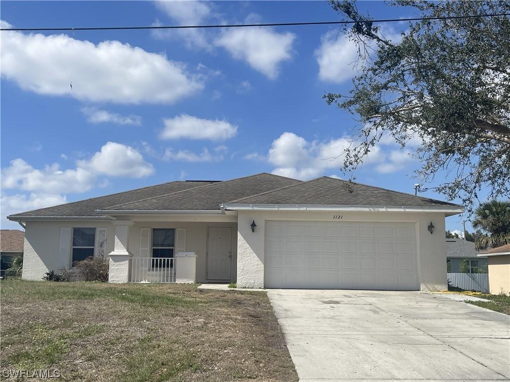 1121 Calvert Ave., Lehigh Acres, FL 33971