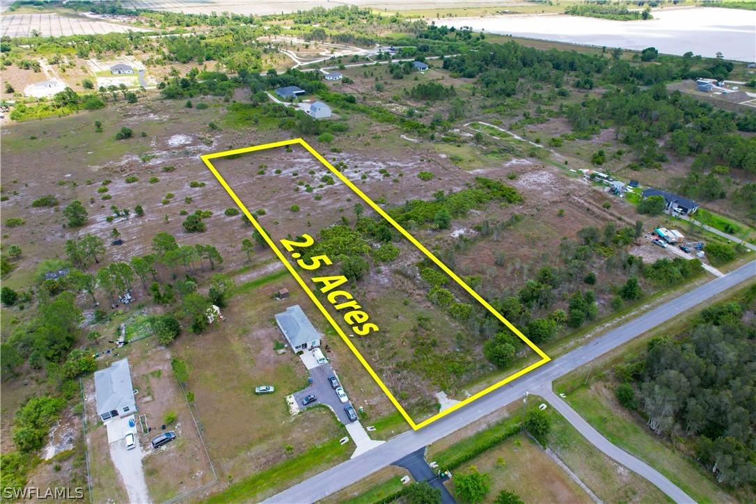 4267 70th Ave., Naples, FL 34120