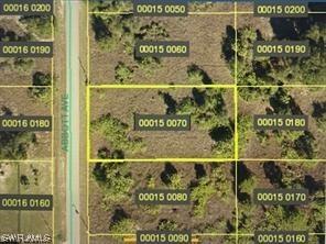 1710 Abbott Ave., Lehigh Acres, FL 33972