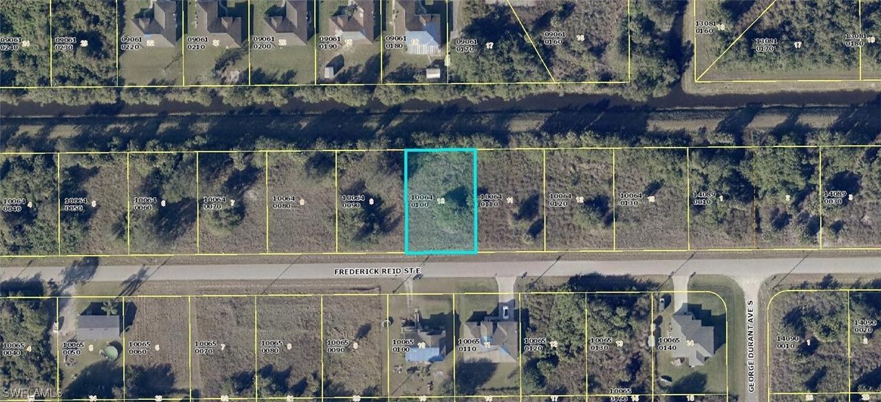 825 Frederick Reid St., Lehigh Acres, FL 33974