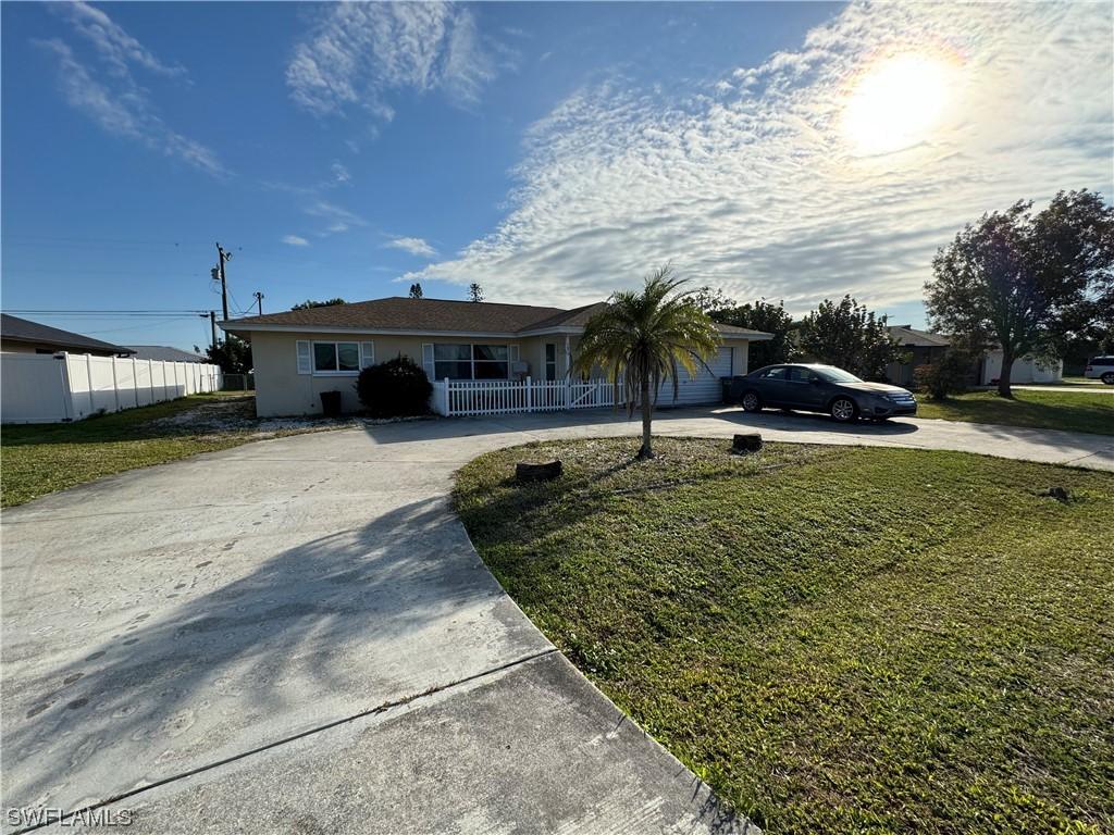 1312 SE 25th Ln., Cape Coral, FL 33904