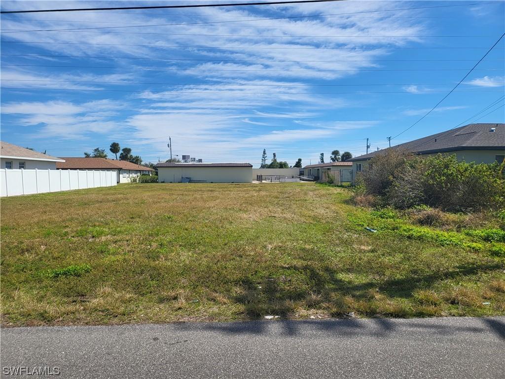 4513 SW Santa Barbara Pl., Cape Coral, FL 33914