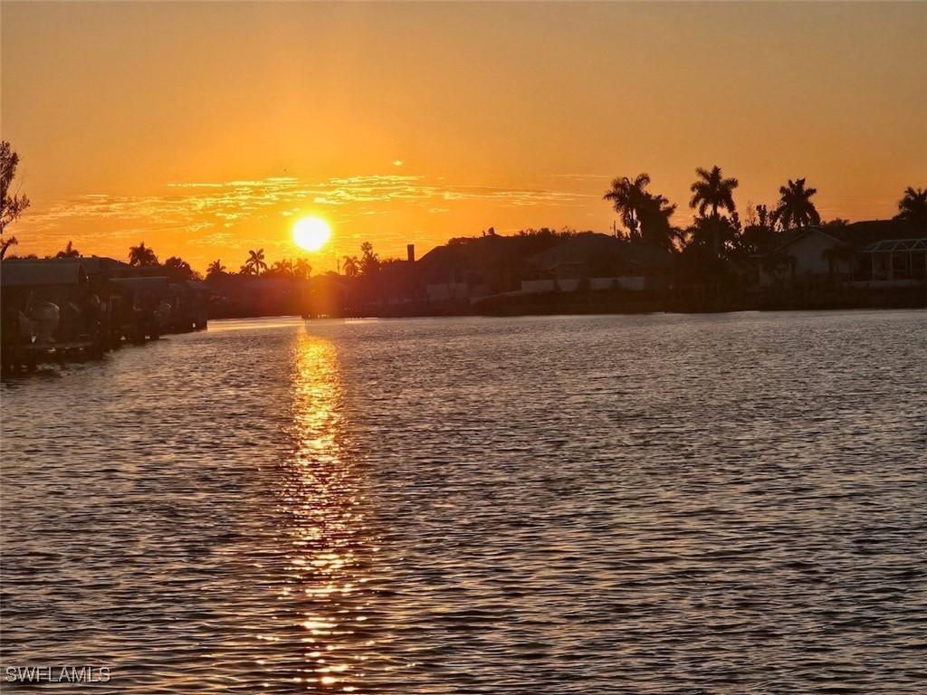 724 SW 32nd Ct., Cape Coral, FL 33991