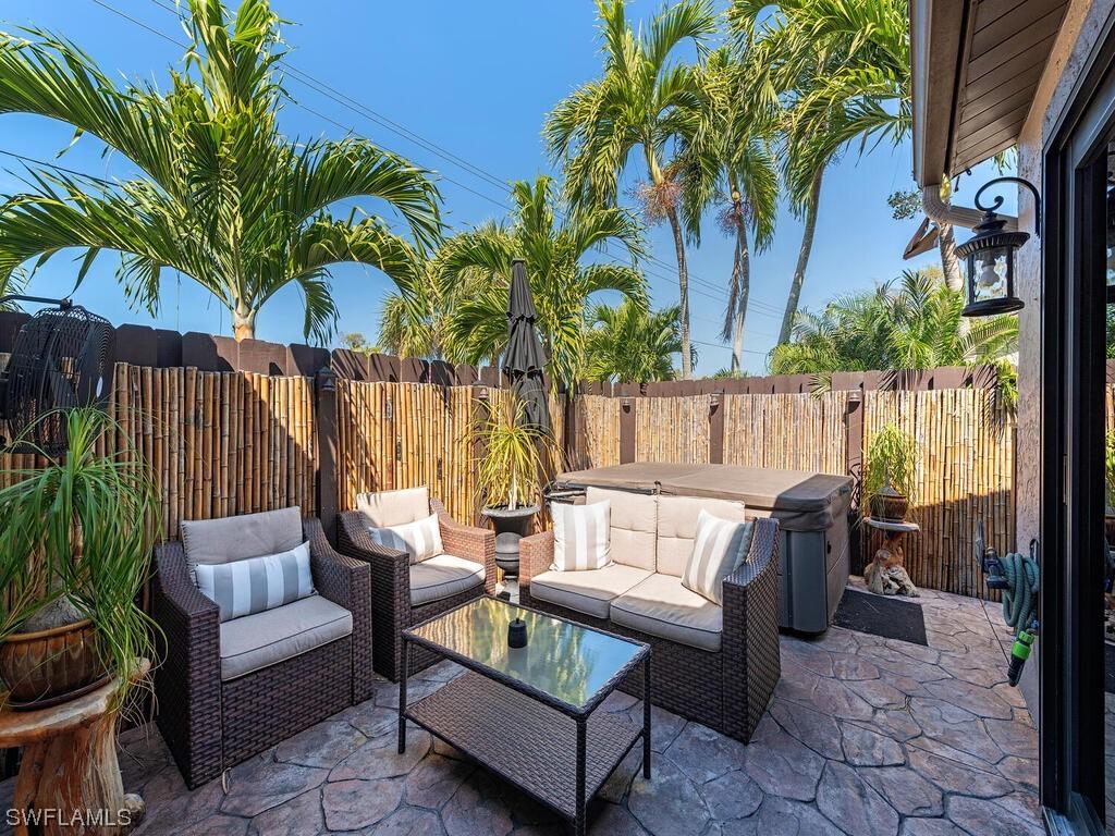 12936 Cherrydale Ct., Fort Myers, FL 33919