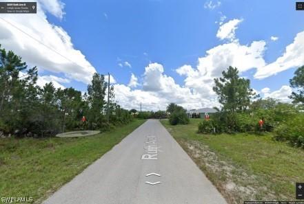 6004 Ruth Ave., Lehigh Acres, FL 33971
