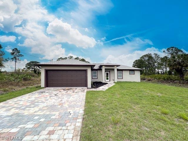 858 Bell Blvd., Lehigh Acres, FL 33974