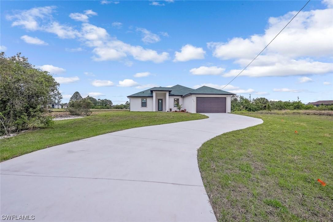 3016 42nd St., Lehigh Acres, FL 33976
