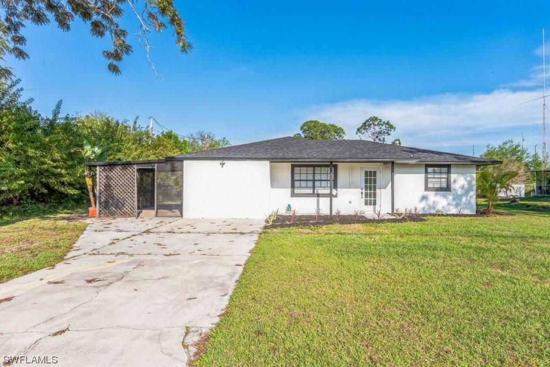 508 Richmond Ave., Lehigh Acres, FL 33972