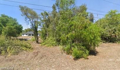 5202 3rd St., Lehigh Acres, FL 33971