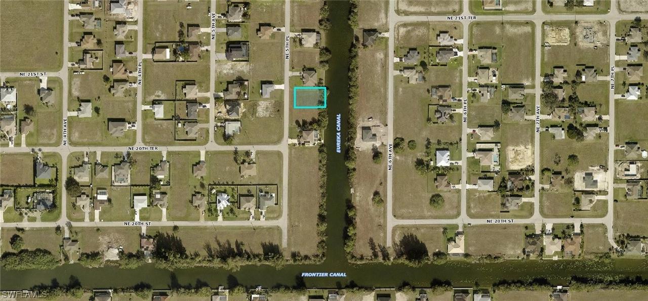 2025 NE 5th Pl., Cape Coral, FL 33909