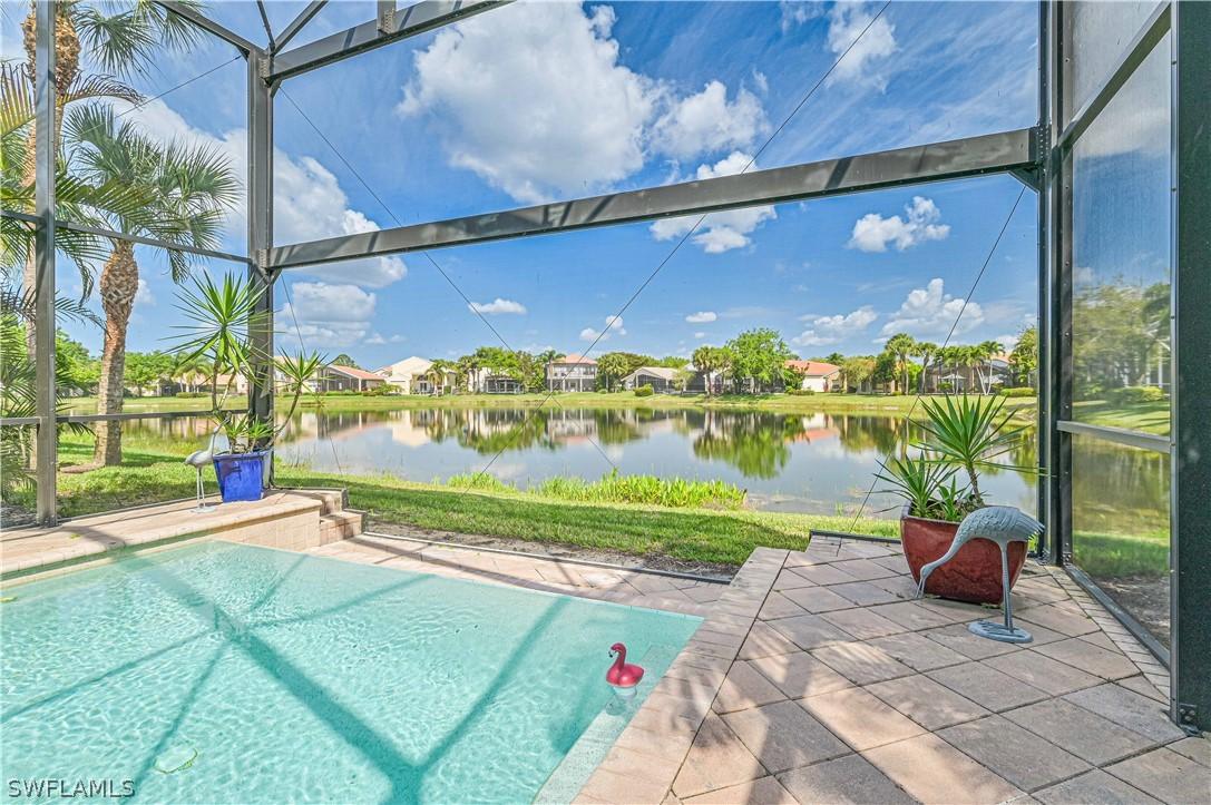 2000 Isla De Palma Cir., Naples, FL 34119