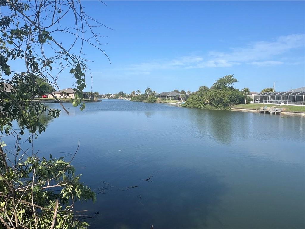 2109 NE 4th St., Cape Coral, FL 33909