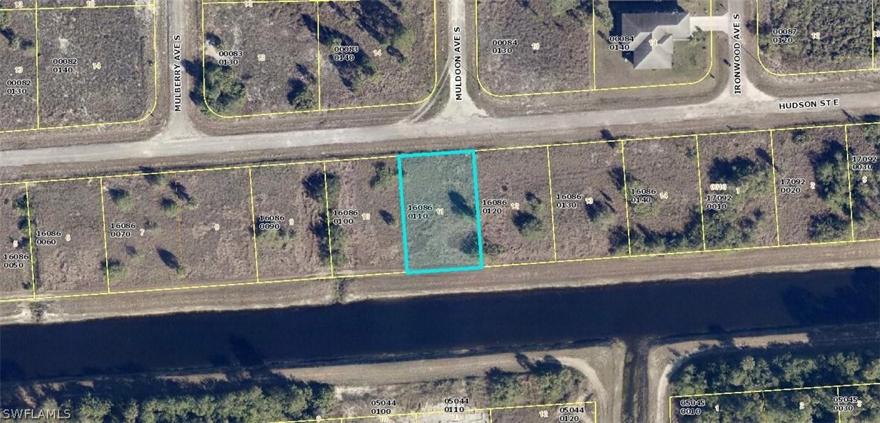 1222 Hudson St., Lehigh Acres, FL 33974