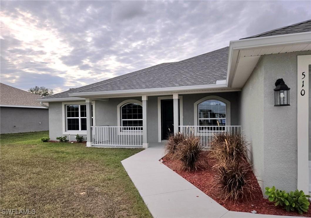 510 Lone Star Ln., Lehigh Acres, FL 33974