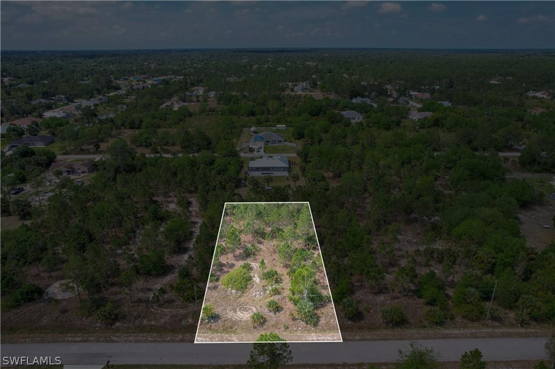 915 Glenn Ave., Lehigh Acres, FL 33972