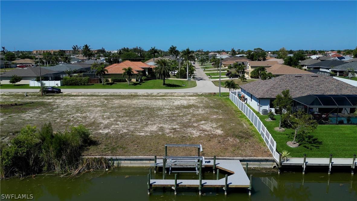 2201 SW 17th Pl., Cape Coral, FL 33991