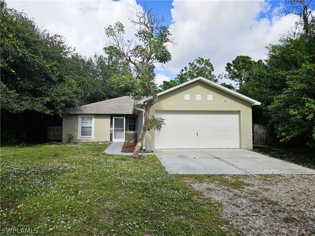 3621 45th Ave., Naples, FL 34120