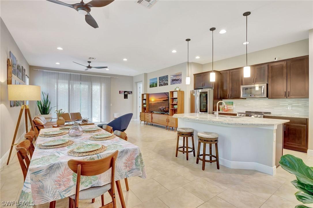 1290 Manado Dr., Naples, FL 34113