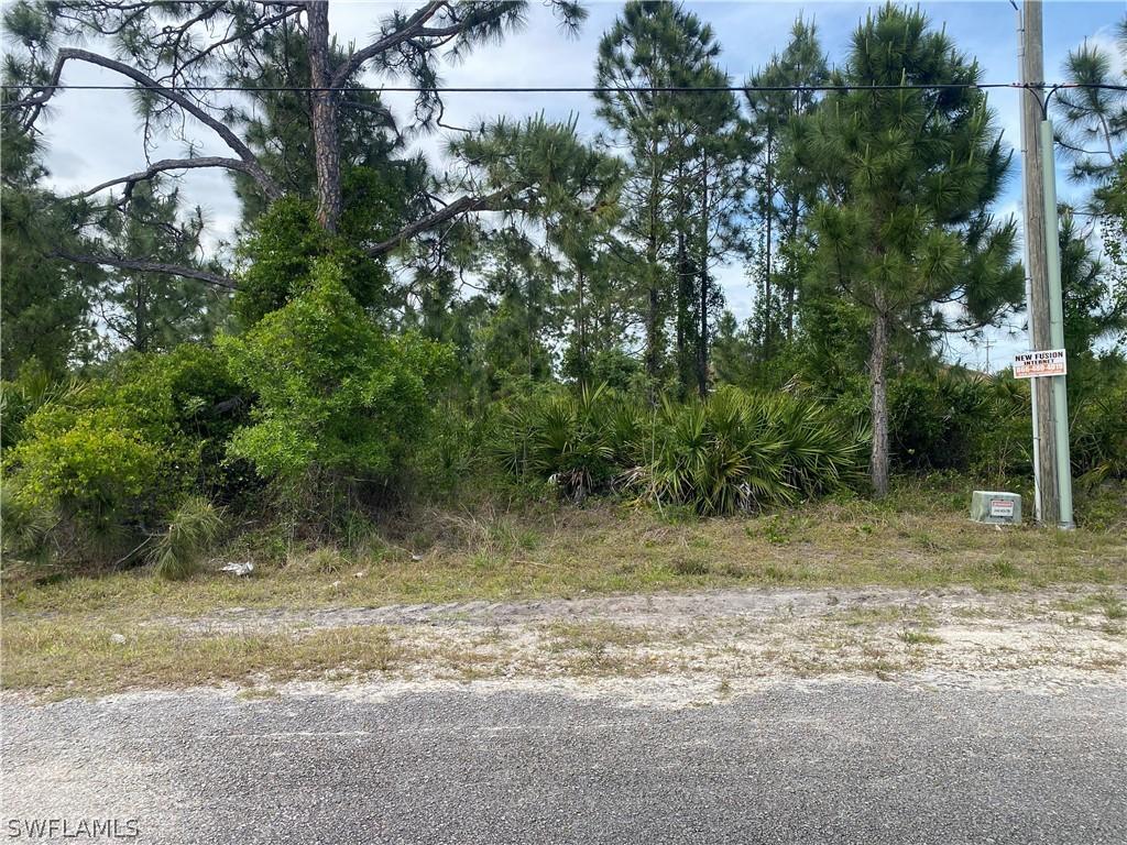 757 Newell St., Lehigh Acres, FL 33974