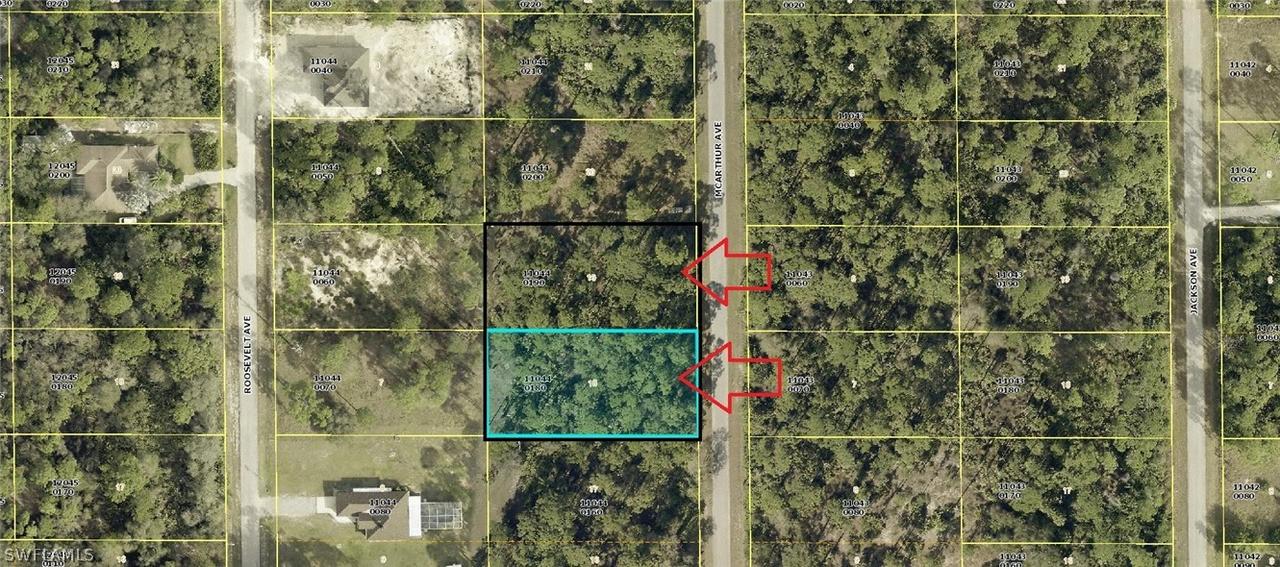 1911 Mcarthur Ave., Lehigh Acres, FL 33972