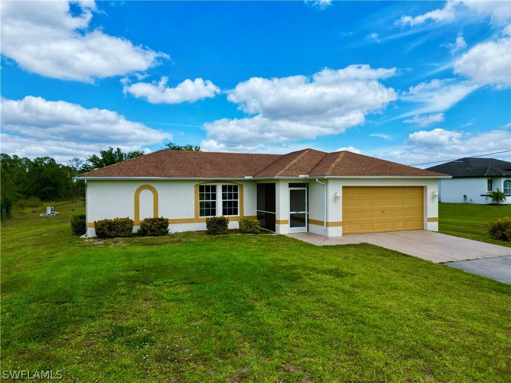 2695 43rd Ave., Naples, FL 34120