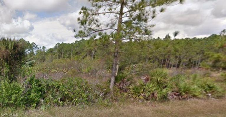 126 Noblemen Ave., Lehigh Acres, FL 33974