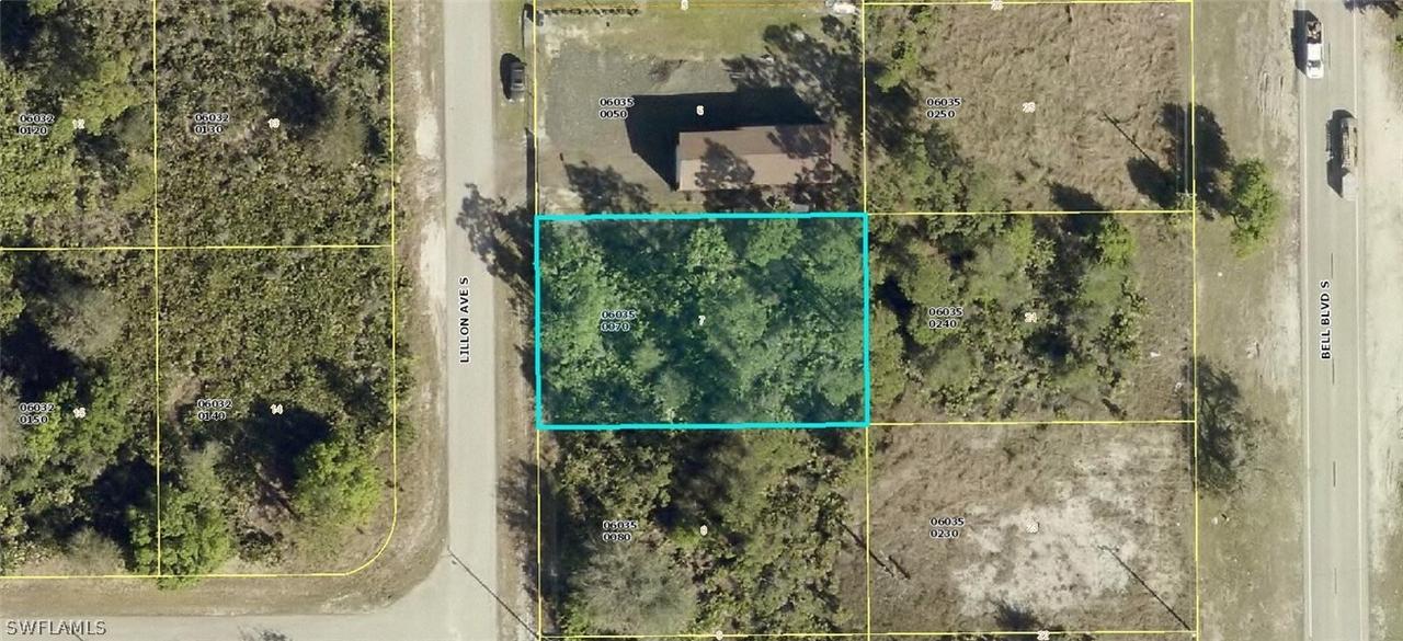 373 Lillon Ave., Lehigh Acres, FL 33974