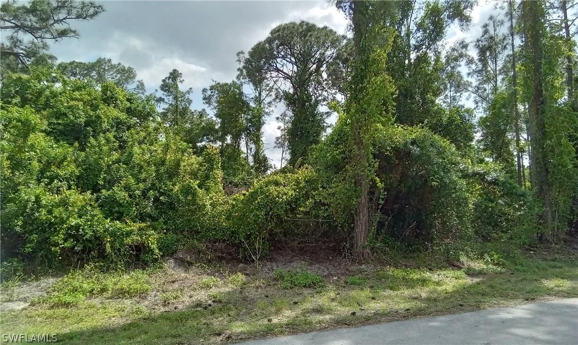 5105 6th St., Lehigh Acres, FL 33971