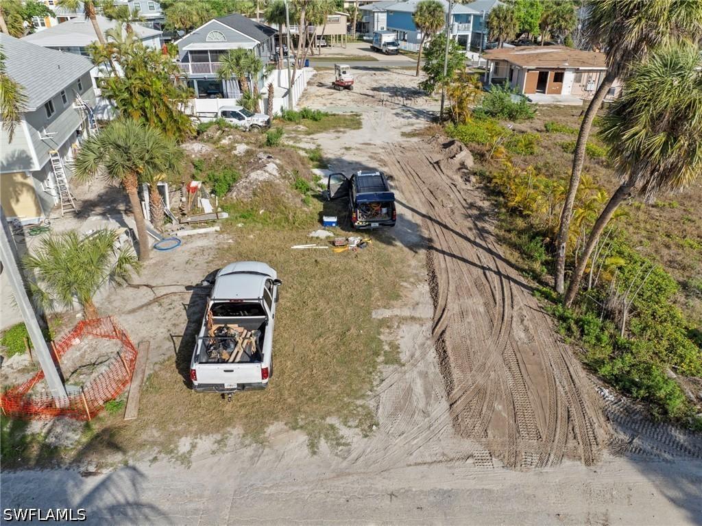 123-125 Washington Ave., Fort Myers Beach, FL 33931