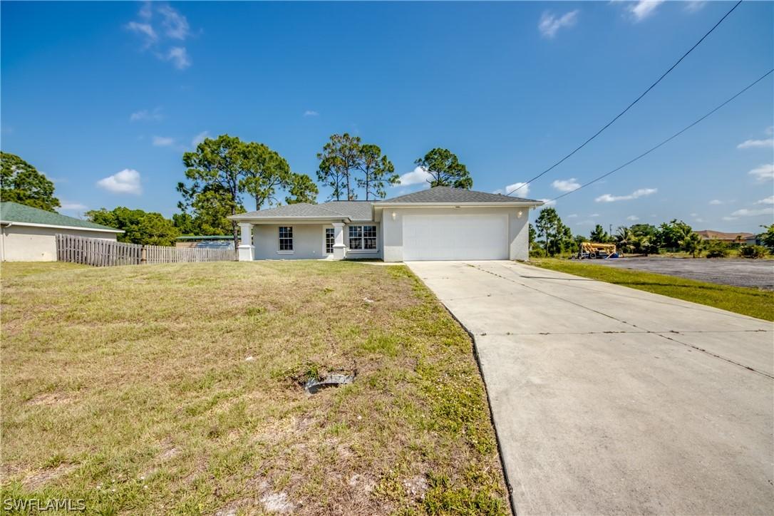 3902 30th St., Lehigh Acres, FL 33976