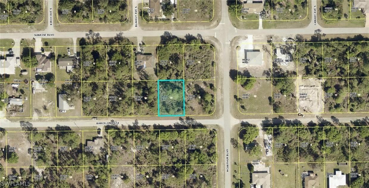 947 Barcelona St., Lehigh Acres, FL 33974