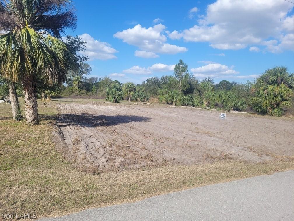 4403 E 17th St., Lehigh Acres, FL 33972