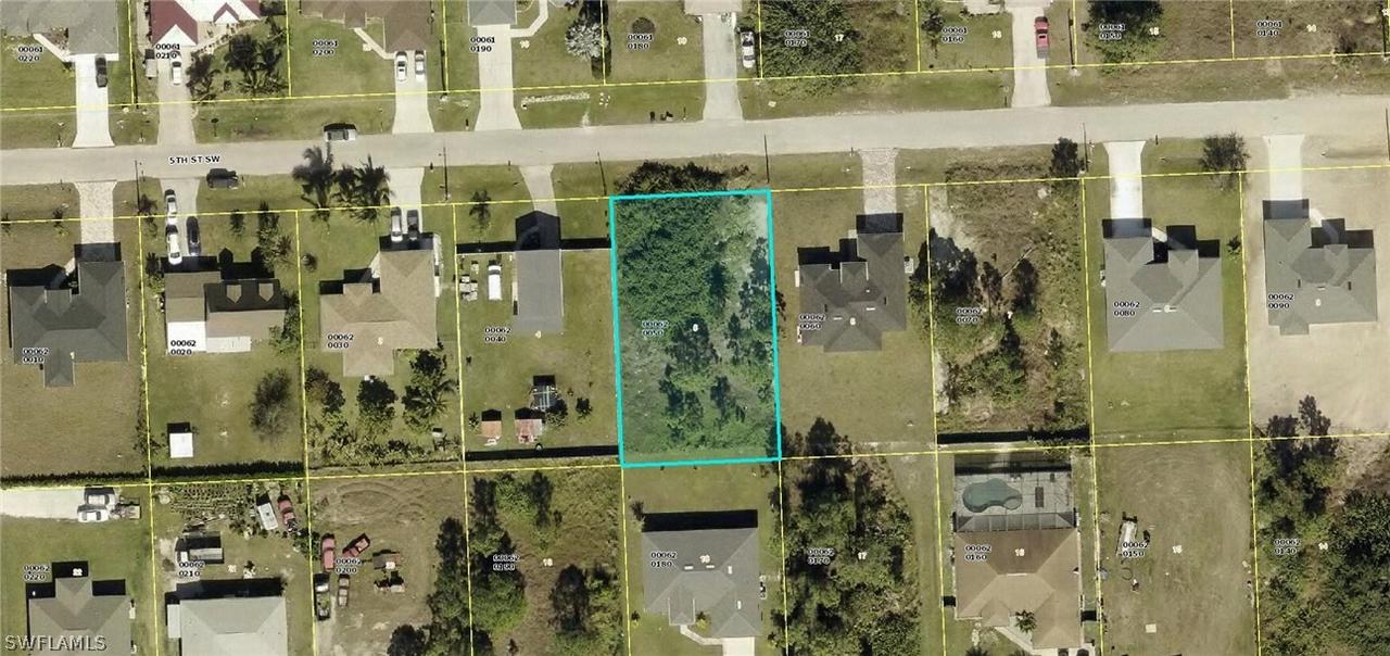 3813 5th St., Lehigh Acres, FL 33976
